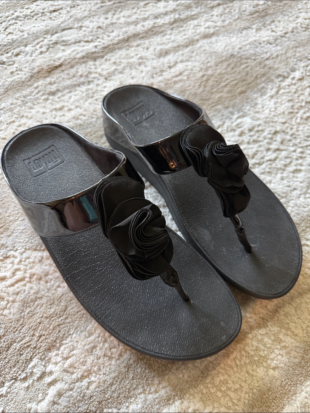 Fitflop Black Wedge Thong Sandals with Floral Applique